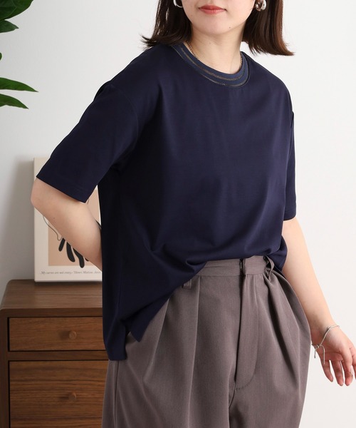 BRODIAEA(ブローディア)の「BRODIAEA シアーネック半袖カットソー(Tシャツ/カットソー・レディース・グレイッシュベージュ/オフホワイト/ネイビー/ピンク・40)」の15枚目の写真