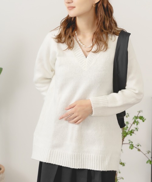 BLANK (ブランク)の「▲Loose silhouette V-neck knit / オーバーサイズニット Vネック(ニット/セーター・レディース・ベージュ/グレー/ホワイト・M)」の15枚目の写真