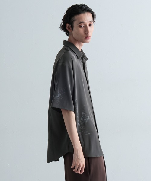 HARE（ハレ）の「ドローイングアートシャツ(HARE)（シャツ/ブラウス・メンズ・ホワイト/ブラック/グレー・SMALL/MEDIUM）」の12枚目の写真