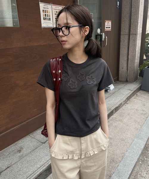 アトリエユヌプラス　UNE PLACE／クルーネックシャツ新品タグ付き♪ アトリエユヌプラス UNE PLACE／クルーネックシャツ新品タグ付き♪