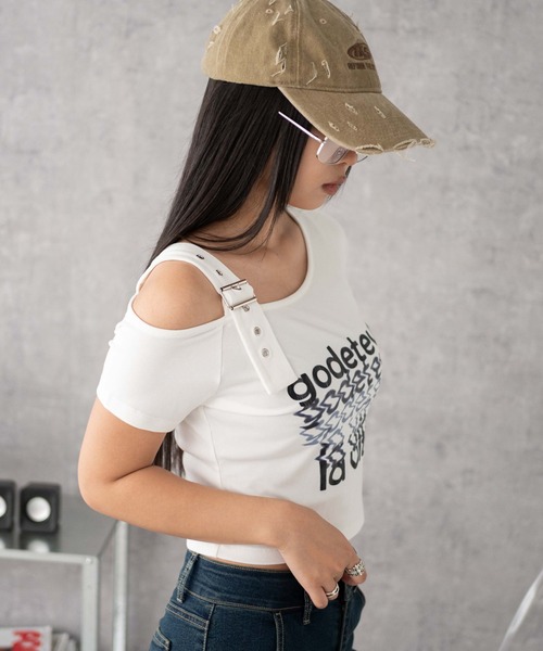 WEGO（ウィゴー）の「WEGO/ベルトワンショルグラフィックちびT（Tシャツ/カットソー・レディース・ブラック/ホワイト・FREE）」の5枚目の写真