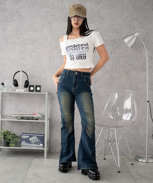 WEGO（ウィゴー）の「WEGO/ベルトワンショルグラフィックちびT（Tシャツ/カットソー・レディース・ブラック/ホワイト・FREE）」の3枚目の写真