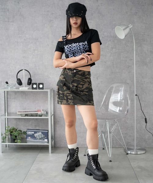 WEGO(ウィゴー)の「WEGO/ベルトワンショルグラフィックちびT(Tシャツ/カットソー・レディース・ブラック/ホワイト・FREE)」の10枚目の写真