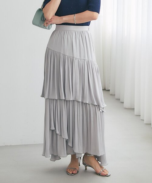 La boutique BonBon(ラブティックボンボン)の「【新色追加!miki監修・3サイズあり】イレヘムティアードスカート(スカート・レディース・ネイビー/ピンク/ホワイト/ブラウン/サックスブルー/ライトグレー・38/36/34)」の3枚目の写真