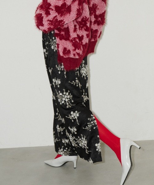 yae（ヤエ）の「Flower embroidery skirt / フラワーエンブロイダリー