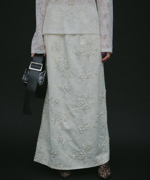 yae（ヤエ）の「Flower embroidery skirt / フラワーエンブロイダリースカート（スカート・レディース・ブラック/ホワイト・38/36）」の16枚目の写真