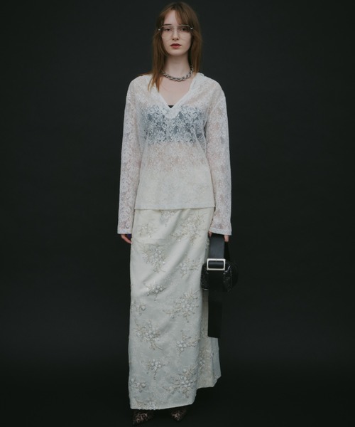 yae（ヤエ）の「Flower embroidery skirt / フラワーエンブロイダリースカート（スカート・レディース・ブラック/ホワイト・38/36）」の19枚目の写真