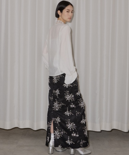 スカート yae Flower embroidery skirt Flower embroidery skirt / フラワーエンブロイダリースカート