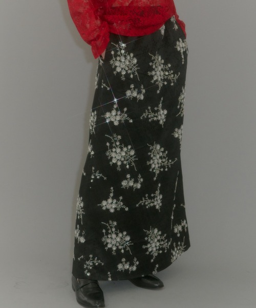 yae（ヤエ）の「Flower embroidery skirt / フラワーエンブロイダリースカート（スカート・レディース・ブラック/ホワイト・38/36）」の19枚目の写真