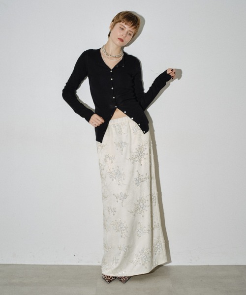 Flower embroidery skirt / フラワーエンブロイダリースカート