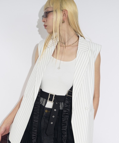 Ezick（エジック）の「Pinstripe ベルトツキジレベスト/setup対応（ベスト・レディース・オフホワイト/ブラック系その他/グレー・FREE）」の9枚目の写真