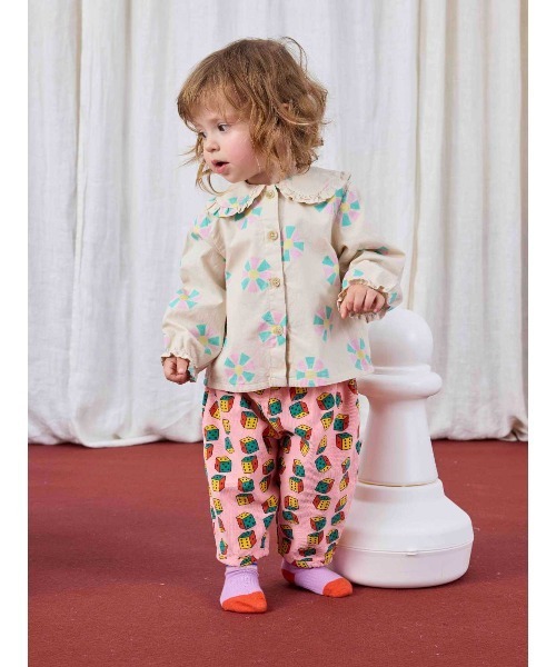 BOBO CHOSES（ボボショーズ）の「Kaleidoscope all over blouse（シャツ/ブラウス・キッズ・ホワイト・24MONTH/9MONTH/12MONTH/18MONTH/3MONTH/6MONTH）」の5枚目の写真
