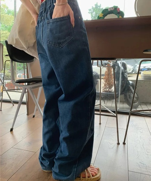 by LEGNA(バイレグナ)の「ストレート刺繍リボンデニムパンツ(デニムパンツ・レディース・ライトブルー/ダークブルー・LARGE/MEDIUM/SMALL)」の7枚目の写真