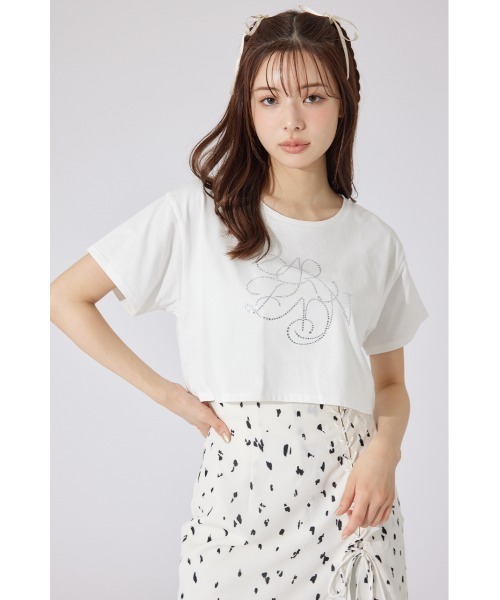 rienda（リエンダ）の「【AKB48 千葉恵里さん着用】ラインストーンロゴTシャツ 夏服 半袖（Tシャツ/カットソー・レディース・ホワイト/ブラック/ライトピンク・FREE）」の5枚目の写真