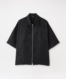 LOVELESS（ラブレス）の「【WEB先行 新作予約販売】ブライトサテンジャカードジップショートスリーブ（シャツ/ブラウス）」