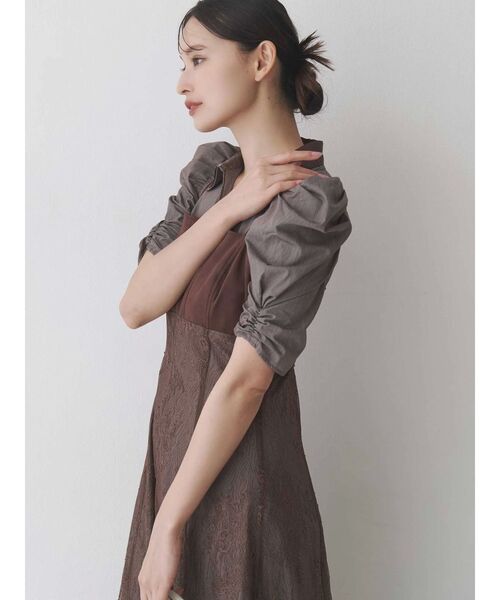 MERCURYDUO（マーキュリーデュオ）の「ダブルカラービスチェドッキングパワショルシャツワンピース（ワンピース・レディース・ブラウン/ベージュ/ライトブルー・SMALL/MEDIUM）」の12枚目の写真