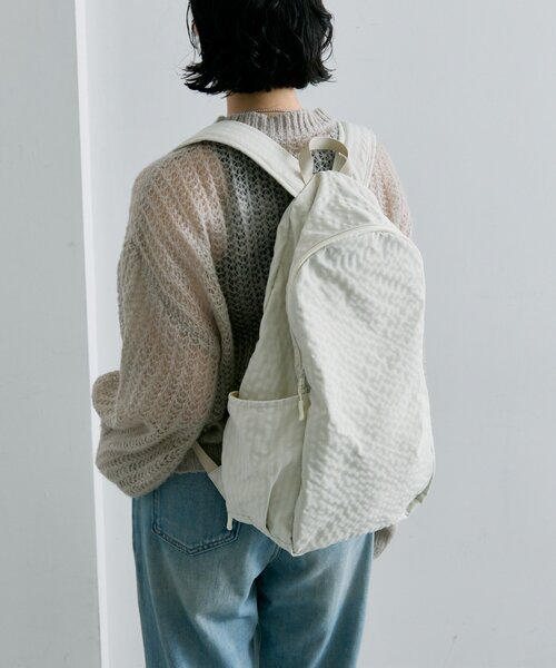 ear PAPILLONNER(イアパピヨネ)の「ファブリックリュック(バックパック/リュック・レディース・アイボリー/ブラック/ダークグリーン・FREE)」の17枚目の写真