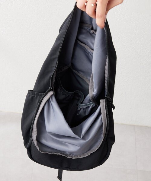 ear PAPILLONNER(イアパピヨネ)の「ファブリックリュック(バックパック/リュック・レディース・アイボリー/ブラック/ダークグリーン・FREE)」の22枚目の写真