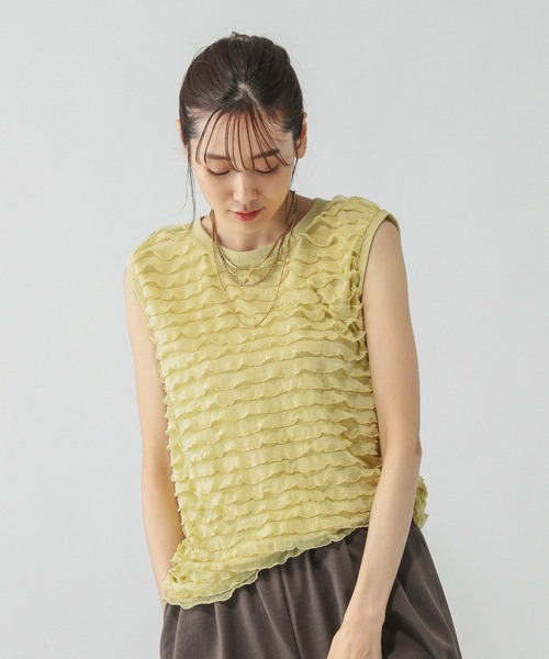 GLOBAL WORK(グローバルワーク)の「ティアードフリルノースリーブ/577912(Tシャツ/カットソー・レディース・グリーン系その他3/ブラック/オフホワイト・LARGE/MEDIUM)」の3枚目の写真