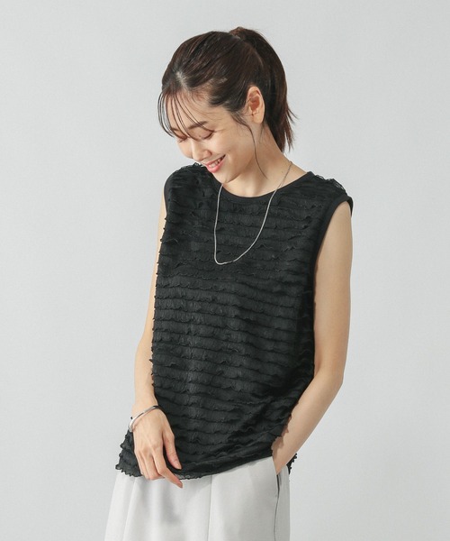 GLOBAL WORK(グローバルワーク)の「ティアードフリルノースリーブ/577912(Tシャツ/カットソー・レディース・グリーン系その他3/ブラック/オフホワイト・LARGE/MEDIUM)」の11枚目の写真