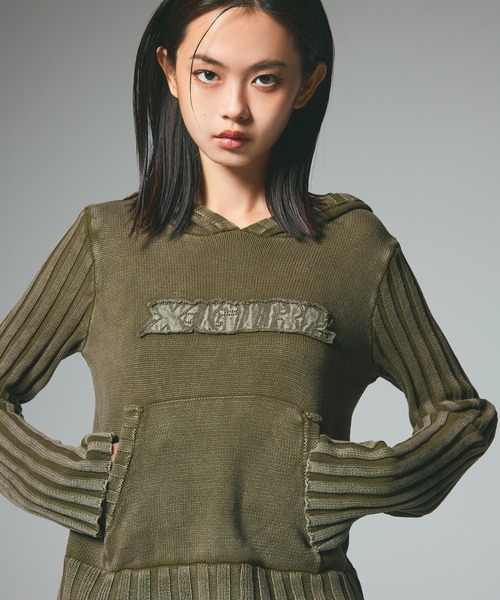 X-girl(エックスガール)の「FADED WOVEN MIX KNIT HOODIE(パーカー・レディース・ブラック/オリーブ/ブラウン・ONE SIZE)」の3枚目の写真