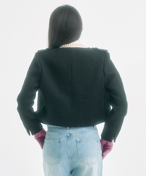 FEKETE(フェケテ)の「cropped tweed jacket / クロップドツイードジャケット(ノーカラージャケット・レディース・アイボリー/ブラック・LARGE/MEDIUM/SMALL)」の12枚目の写真