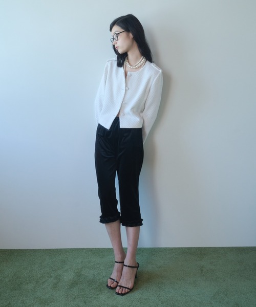 FEKETE(フェケテ)の「cropped tweed jacket / クロップドツイードジャケット(ノーカラージャケット・レディース・アイボリー/ブラック・LARGE/MEDIUM/SMALL)」の22枚目の写真