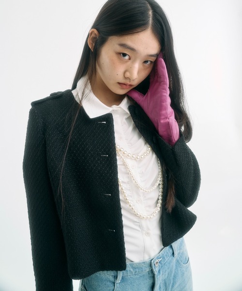 FEKETE(フェケテ)の「cropped tweed jacket / クロップドツイードジャケット(ノーカラージャケット・レディース・アイボリー/ブラック・LARGE/MEDIUM/SMALL)」の9枚目の写真