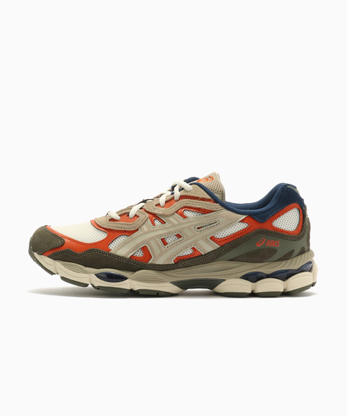 ASICS(アシックス)の「ASICS / アシックス GEL-NYC / 1203A383(スニーカー・メンズ・ホワイト/アイボリー・28cm/27.5cm/27cm/26.5cm/26cm)」の2枚目の写真
