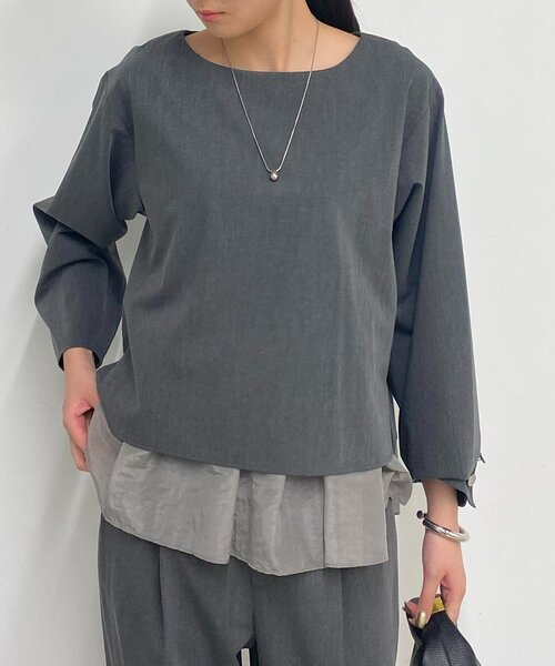 LOUNGEDRESS（ラウンジドレス）の「ペプラムレイヤードブラウス