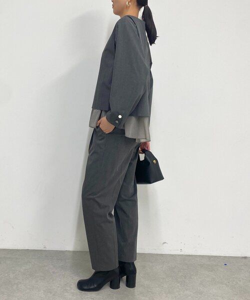 ラウンジドレス ペプラムレイヤードブラウス LOUNGEDRESS（ラウンジドレス）の「ペプラムレイヤードブラウス