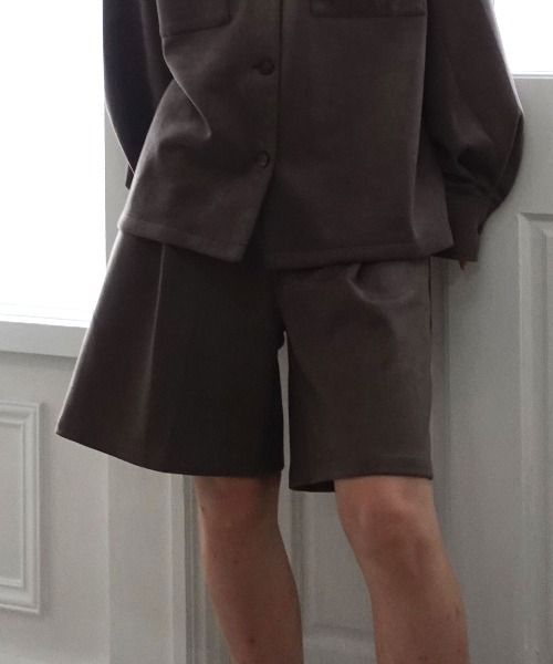 CORNERS（コーナーズ）の「フェイクスエードハーフパンツ【セットアップ可能】（その他パンツ・レディース・ブラック/チャコールグレー/ブラウン/キャメル・M）」の13枚目の写真