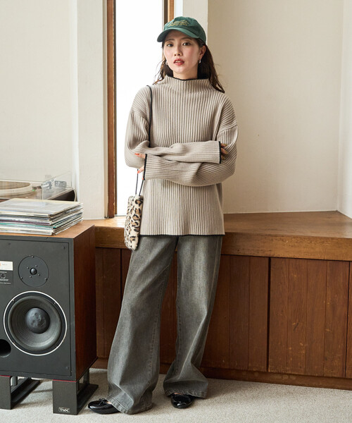 FREAK'S STORE（フリークスストア）の「限定展開　配色 ライン リブニット ハイネック プルオーバー（ニット/セーター・レディース・パープル/ネイビー/ライトグレー/ブラック/オフホワイト/ナチュラル/ブルー/ブラウン・ﾌﾘ-）」の11枚目の写真