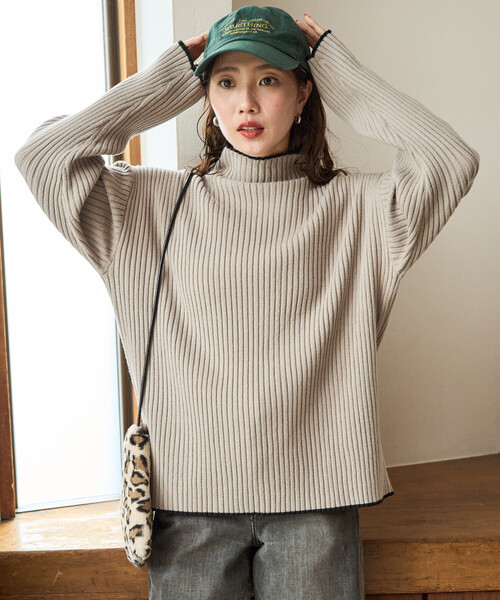 FREAK'S STORE（フリークスストア）の「限定展開　配色 ライン リブニット ハイネック プルオーバー（ニット/セーター・レディース・パープル/ネイビー/ライトグレー/ブラック/オフホワイト/ナチュラル/ブルー/ブラウン・ﾌﾘ-）」の12枚目の写真