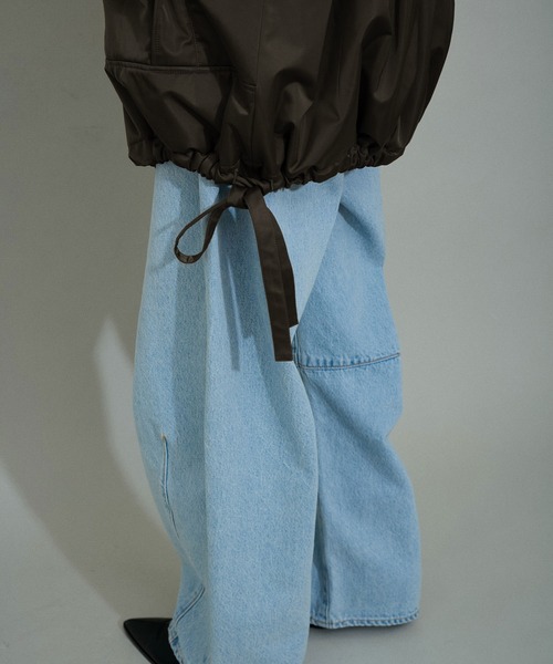 ADAM ET ROPE'（アダムエロペ）の「【WEB限定】・【定番人気】パフスリーブMA1（MA-1・レディース・ブラック/ダークブラウン・FREE）」の10枚目の写真