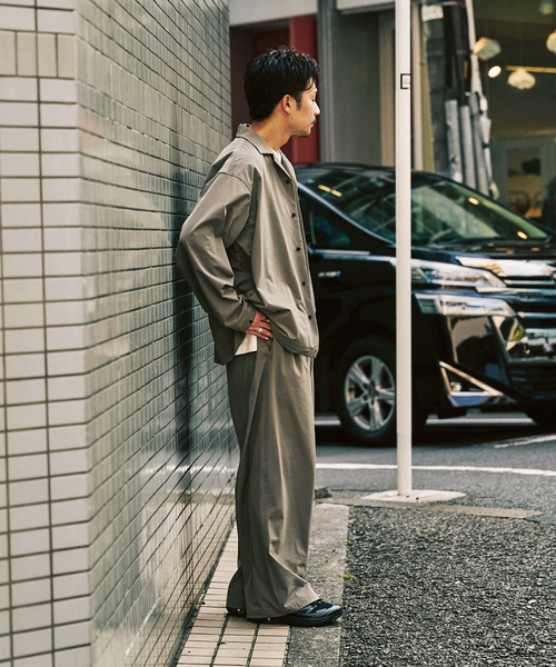 417 EDIFICE（フォーワンセブンエディフィス）の「オーバーサイズシャツ&ワイドスラックス UVカット セットアップ（スーツセット・メンズ・ダークブルー/ベージュ/ブラック・X-LARGE/LARGE/MEDIUM）」の21枚目の写真