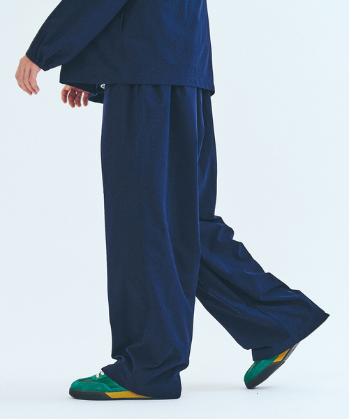 417 EDIFICE（フォーワンセブンエディフィス）の「オーバーサイズシャツ&ワイドスラックス UVカット セットアップ（スーツセット・メンズ・ダークブルー/ベージュ/ブラック・X-LARGE/LARGE/MEDIUM）」の13枚目の写真