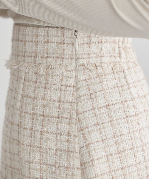 earth music&ecology（アースミュージックアンドエコロジー）の「フリンジツイードミニスカート（スカート・レディース・ブラック/アイボリー・M/S）」の18枚目の写真