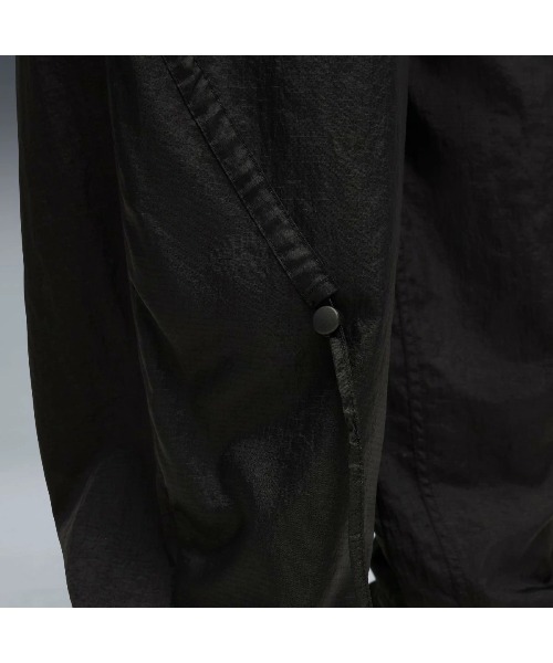 PUMA(プーマ)の「PUMA DARE TO WOVEN PANTS(プーマ DARE TO ウーブン パンツ)(スウェットパンツ・レディース・オリーブ系/ブラック系・MEDIUM/SMALL/LARGE)」の6枚目の写真