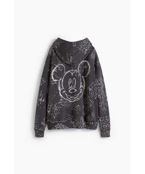 Desigual（デシグアル）の「ミッキーマウス レタープリント ディストレス加工フーディ（スウェット・レディース・ブラック・S/M/L）」の6枚目の写真