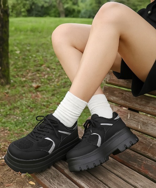 LOVEHUNTER(ラブハンター)の「LOVE HUNTER/厚底 スニーカー 8cm トリプルソール スクエアトゥ メッシュ ダッドスニーカー(2251)(スニーカー・レディース・ホワイト/ブラック/シルバー・SS/S/M/L/LL/3L)」の6枚目の写真