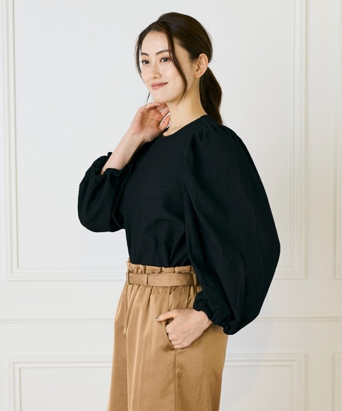 LE SOUK(ルスーク)の「ギャザースリーブプルオーバー(Tシャツ/カットソー・レディース・ブラック/カーキ/サックスブルー・フリー)」の13枚目の写真