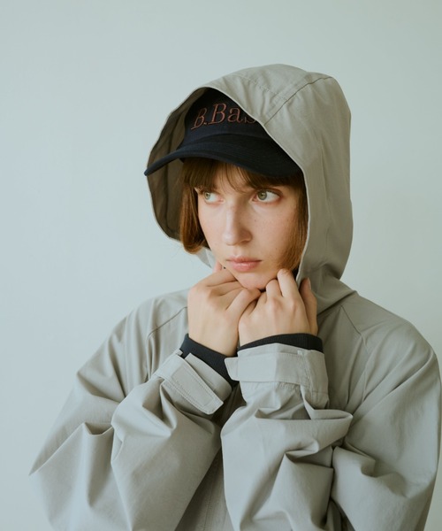 BROKEN BASE(ブロークンベース)の「Utility Hooded Jumper(マウンテンパーカー・メンズ・ライトグレー/ブラック・MEDIUM/LARGE)」の20枚目の写真