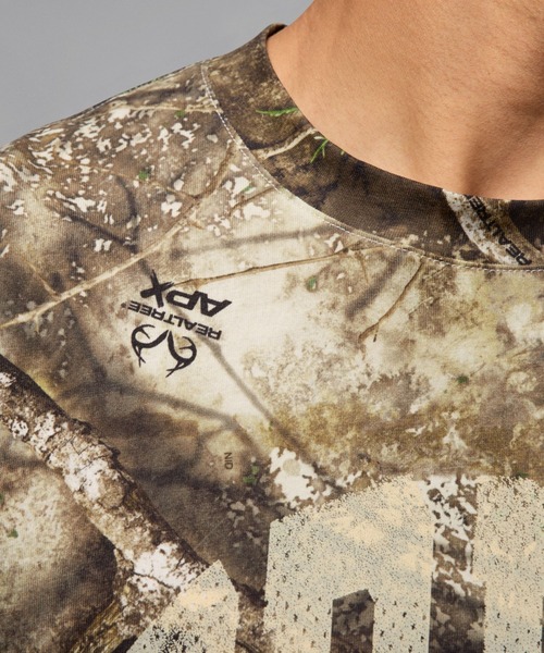 JORDAN BRAND(ジョーダンブランド)の「JORDAN BRAND M J BRK RLT AOP SS CREW / ジョーダン ブランド ジョーダン BRK RLT AOP S/S クルー / NIKE【SP】(Tシャツ/カットソー・メンズ・リアルツリーカモ・M/S/XXL/XL/L)」の4枚目の写真