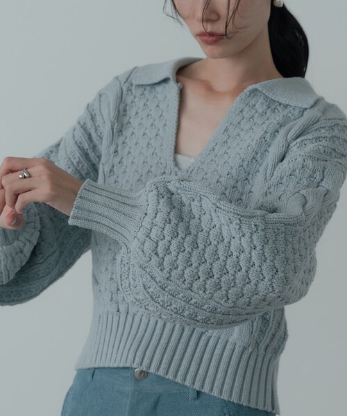 GALLEST（ギャレスト）の「スキッパーフォルムニット（ニット/セーター・レディース・サックスブルー/ブラック/オフホワイト・38）」の3枚目の写真