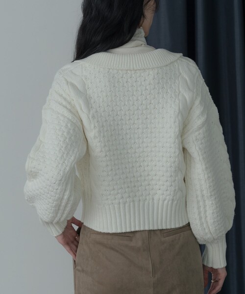 GALLEST（ギャレスト）の「スキッパーフォルムニット（ニット/セーター・レディース・サックスブルー/ブラック/オフホワイト・38）」の9枚目の写真