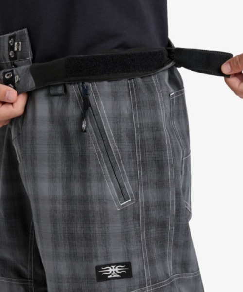 Quiksilver(クイックシルバー)の「LIVE WIRE PT/クイックシルバースキースノーボードパンツ(その他パンツ・メンズ・ブラック・MEDIUM/LARGE)」の8枚目の写真