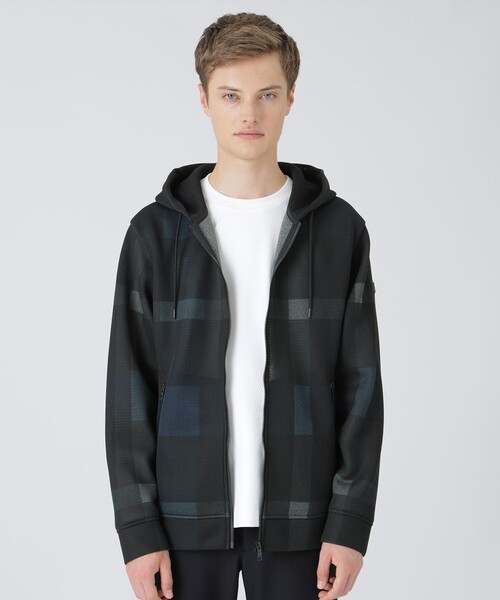 BLACK LABEL CRESTBRIDGE(ブラックレーベル・クレストブリッジ)の「【BLACK lab.】シアーダンボールクレストブリッジチェックパーカー(パーカー・メンズ・グレー系その他/ブラック・M/L/XL)」の2枚目の写真