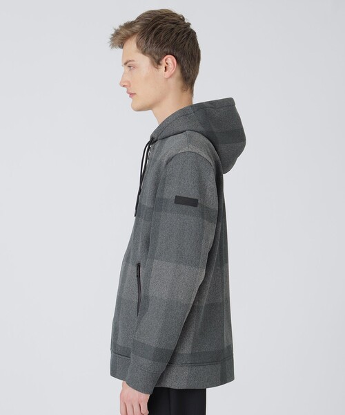 BLACK LABEL CRESTBRIDGE(ブラックレーベル・クレストブリッジ)の「【BLACK lab.】シアーダンボールクレストブリッジチェックパーカー(パーカー・メンズ・グレー系その他/ブラック・M/L/XL)」の5枚目の写真