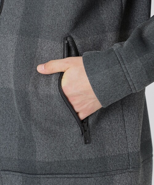 BLACK LABEL CRESTBRIDGE(ブラックレーベル・クレストブリッジ)の「【BLACK lab.】シアーダンボールクレストブリッジチェックパーカー(パーカー・メンズ・グレー系その他/ブラック・M/L/XL)」の7枚目の写真
